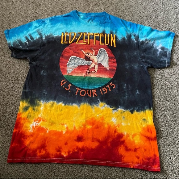Led Zeppelin T-Shirt Mens‎ Size L Short Sleeve Pull Over Multiple Colors - Picture 1 of 6